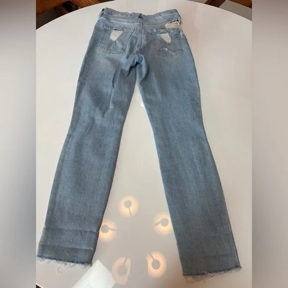 #200 Good American Light Blue Ripped Straight Leg Jeans. Excellent Condition. - Picture 4 of 14